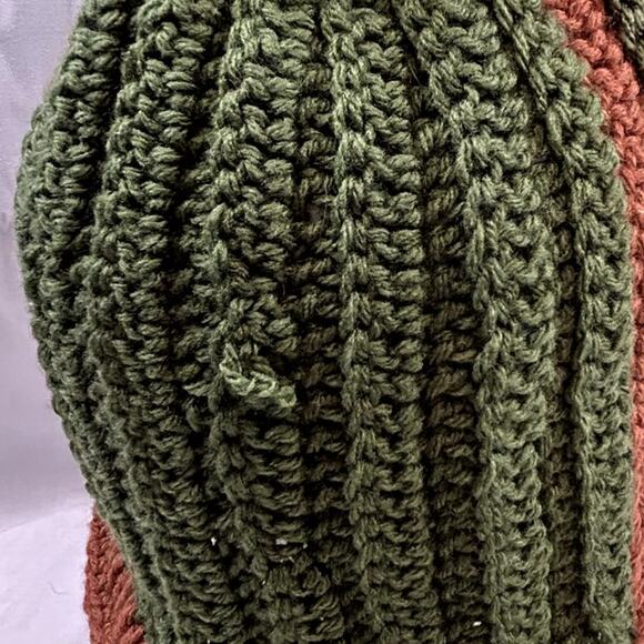 Crochet large green and brown stocking hat cap handmade nwot unisex 13" x 12" - Picture 6 of 8